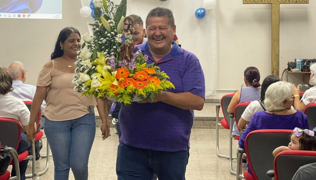 Padre: Columna en la que se apoya el hogar